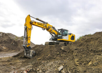 Sophistication is an important feature of Liebherr's R 928 excavator