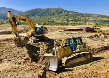 Earthmoving operators are benefiting from the use of machine control systems fitted to the excavators and dozers
