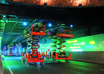 The L4D series from Lumitex are whiter and brighter than the old sodium lights, making passage through tunnels easier and safer for drivers (image courtesy EastLink)