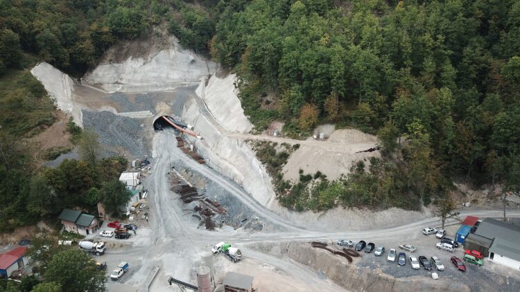 Cost of the nearly 6km-long double-tube tunnel will be around €92 million (image courtesy JP Autoceste FBiH)