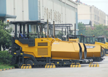XCMG will be offering a quality range of road machines under the new Sky Mirror HD+ brand – image courtesy of Mike Woof