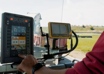 Controls in the machine cabs allowed the crew to follow the design with precision