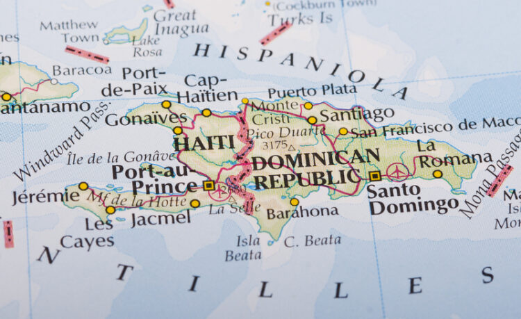 Work is underway for an important motorway widening project in the Dominican Republic – image courtesy of © Daniel Loncarevic, Dreamstime.com