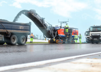 The milling machines were able to follow a 3D model to deliver an accurate finish