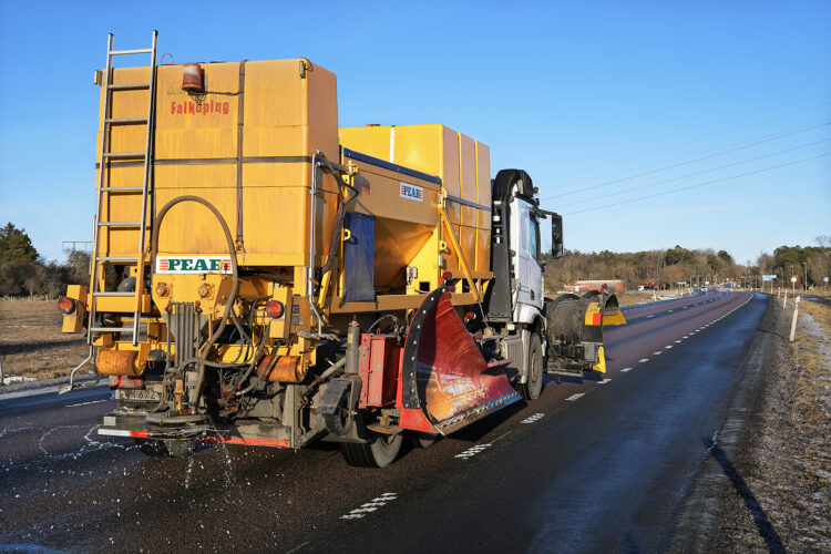 Swedish recycling group Ragn-Sells could bring more environmentally-friendly-produced road salt to Scandinavia’s highways (image courtesy Peab)