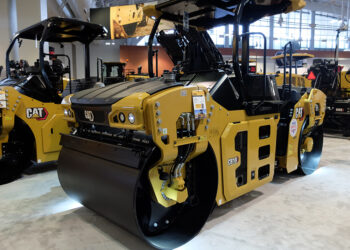 Caterpillar’s CB10 compactor is offered with oscillation on the rear drum