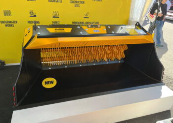 The MB MB-HDS220 screener bucket is suitable for groundworks and agriculture