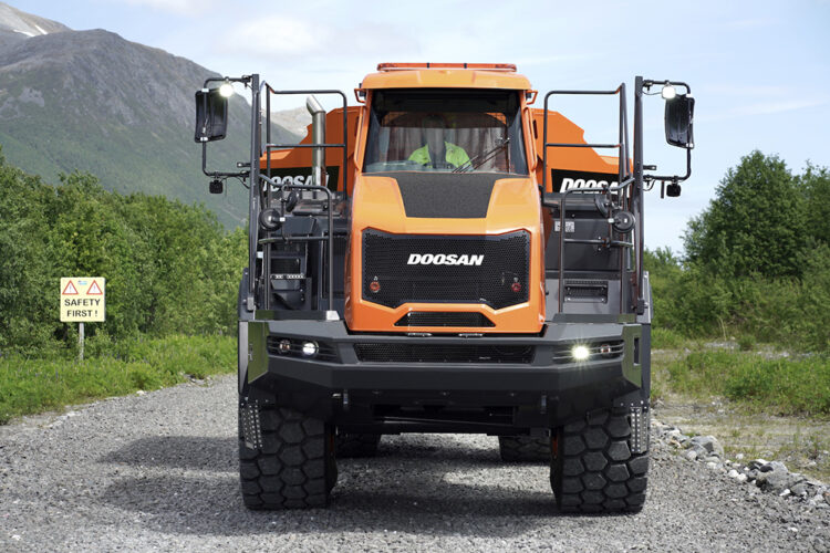 Doosan has unveiled the 4x4 version of its DA45-7 ADT