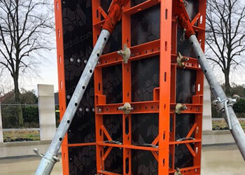 The NeoR multi-purpose panel has multi-hole profiles in 5cm modular formwork in the frame, so any support cross-section can be produced