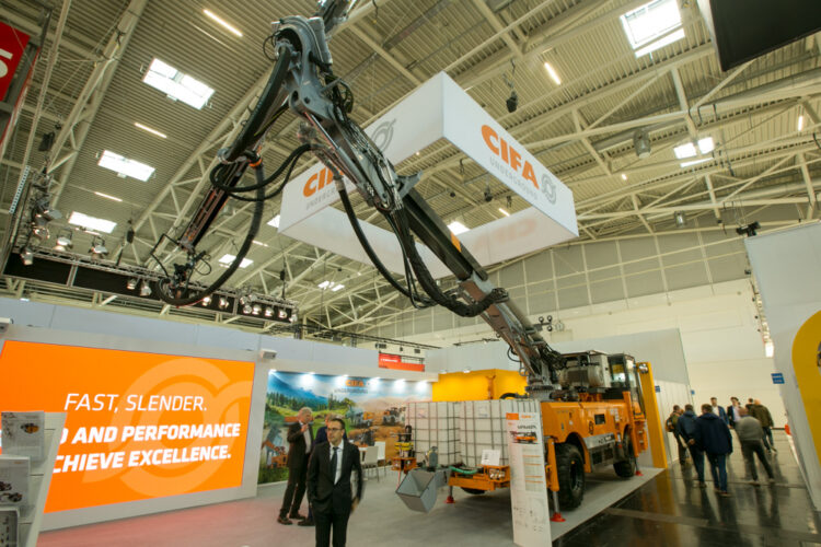 CIFA’s Mamba shotcrete pump is designed for total automation