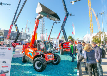 The MT 625e has a capacity of 2.5tonnes and a height of 6m