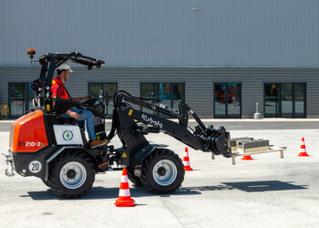 Kubota is offering new compact loaders to suit differing customer needs