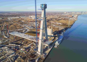 Work recently started on the first two of 216 stay cables to be installed on the US side of the 2.5km-long bridge (image courtesy Windsor-Detroit Bridge Authority)