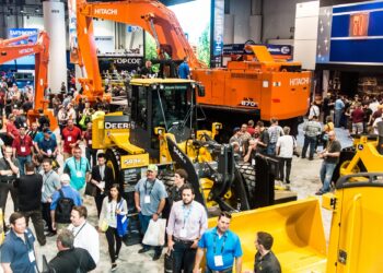 The busy CONEXPO-CON/AGG showground at the 2017 staging of the event. Pic: James Mattil Dreamstime.com