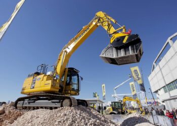 The new and revolutionary high-tech LAB demo will feature Cantiere Digitale - The Digital Construction - a full-scale automated construction site set up in collaboration with Quelli del Movimento Terra