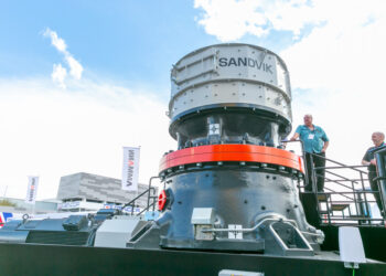 Sandvik CH865i cone crusher