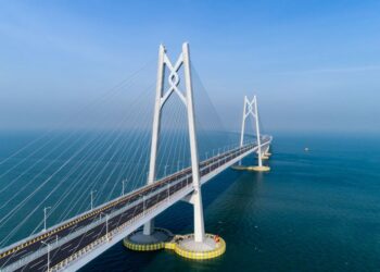 Hong Kong-Zhuhai-Macau Bridge | Photo: Shell