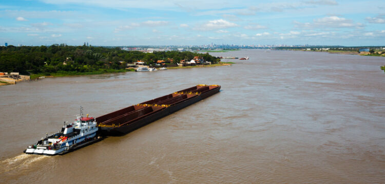 Spanning the busy Paraguay River, the new Heroes del Chaco bridge will provide an important road connection for South America – image courtesy of © Iakov Filimonov | Dreamstime.com