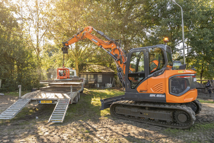 Versatility is claimed for Doosan’s latest 8tonne excavator model