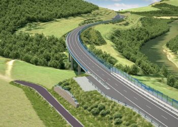 The Tvrdosin-Nizna section of the R3 runs along the left bank of the Oravy River (image courtesy Hochtief CZ)