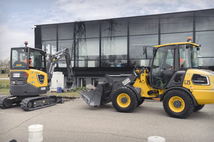 VolvoCE's compact range: small is electrifyingly beautiful