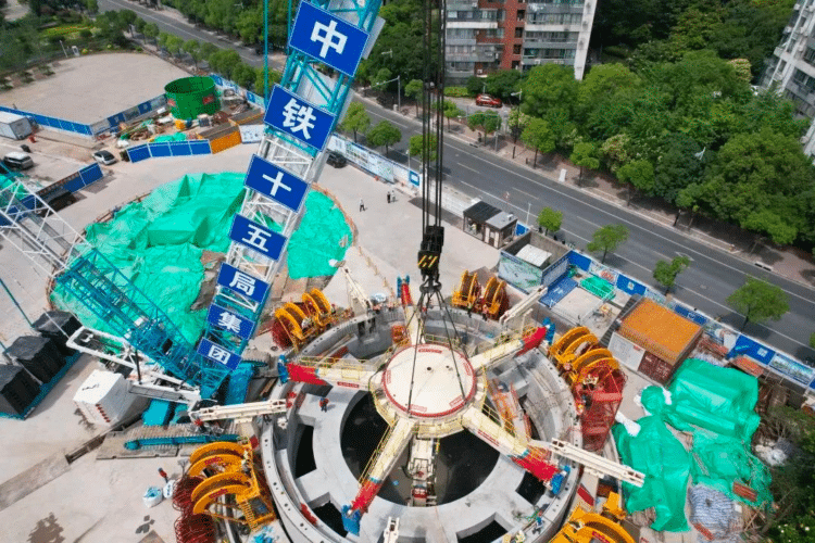An SBM built by CRCHI is breaking construction records in Shanghai