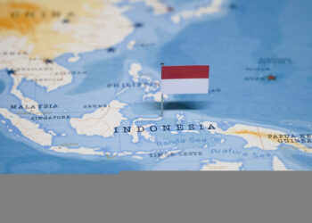 More funding is needed for a key Indonesian road project – image courtesy of © Hyotographics |Dreamstime.com