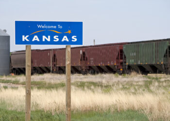 An important highway upgrade is planned in Kansas – image courtesy of © Wellesenterprises |Dreamstime.com
