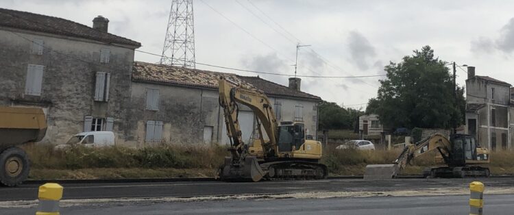 New regulations are proposed for the use of construction machines on the road in Europe – image © courtesy of Mike Woof