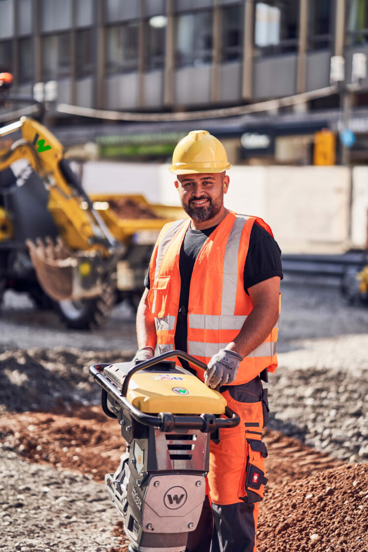Wacker Neuson reports growth for the first half of 2023 but has concerns about the market in coming months but sees strong demand continuing for its zero emissions products