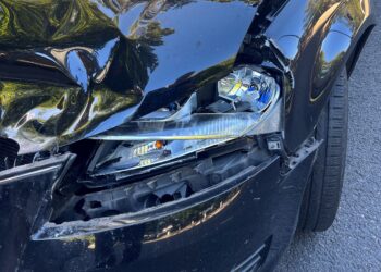 If drivers are more aware, crashes will be reduced according to the NHTSA – image courtesy © of Mike Woof
