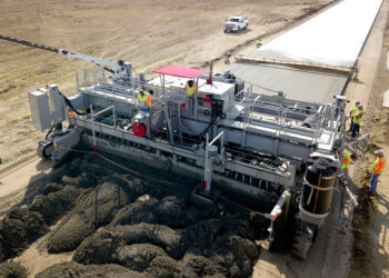 The new Power Paver SF-3404 concrete slipform paver is said to be a versatile four track machine