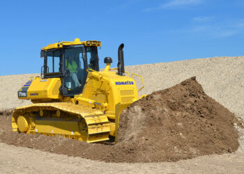 Komatsu