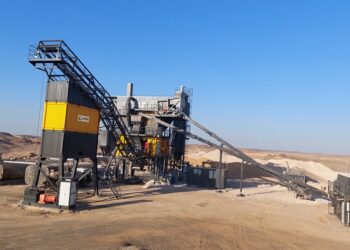 Egyptian contractor Rsquared Construction has used mobile asphalt plant technology from Lintec for road construction work