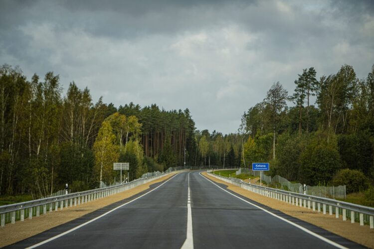 Kapsch for Kekava: the nearly 18km-long bypass is part of the A7 Bauska Highway, one of Latvia’s busiest roads with an average daily traffic volume of 17,000 vehicles and up to more than 25,000 at peak periods (image © Renars Koris/Latvian State Roads - LVC, Latvijas Valsts Celi)
