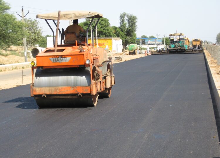 India aims to continue its road expansion programme – image © courtesy of Pat Smith