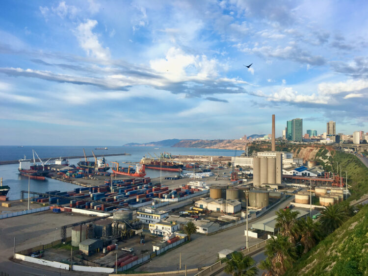 Work is nearly complete on the new road linking the Port of Oran to Algeria’s East-West Highway – image courtesy of © Oguz Dikbakan|Dreamstime.com