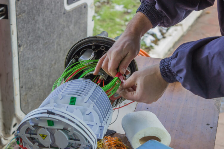 Rolling along: fibre-optic cables along roadsides could gather much-needed traffic data for road agencies to manage traffic jams and crash-site lane closures (image © Spettacolare/Dreamstime)