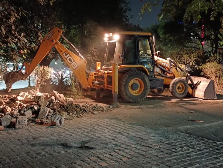 India is prioritising the expansion of its road network – image © courtesy of Partha Basistha