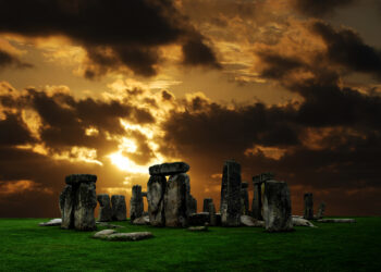 The UK's highly controversial Stonehenge Bypass Tunnel now looks likely to go ahead – image courtesy of © Albo|Dreamstime.com
