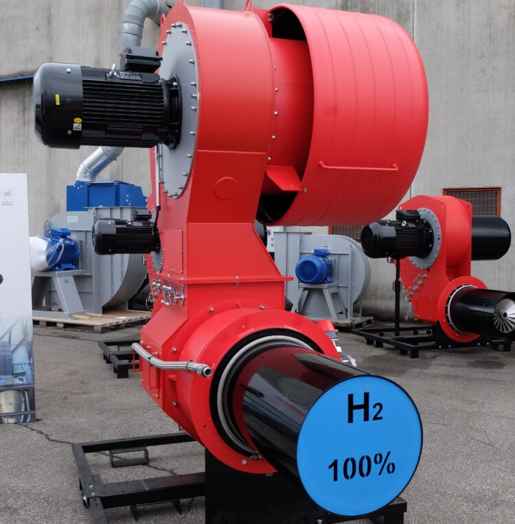 Ammann’s revolutionary hydrogen burner can deliver cleaner asphalt production for the construction industry - image courtesy of © Mike Woof