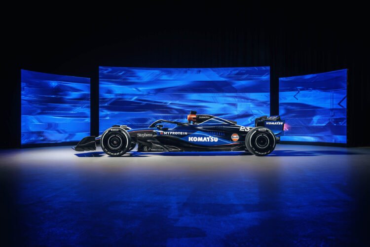 Komatsu is sponsoring the F1 team Williams for the 2024 season