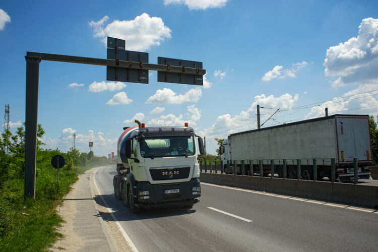 Congestion will be eased on Bucharest’s existing ininer Ring Road when the outer Ring Motorway around Romania’s capital city is finished (© LCVA/Dreamstime)
