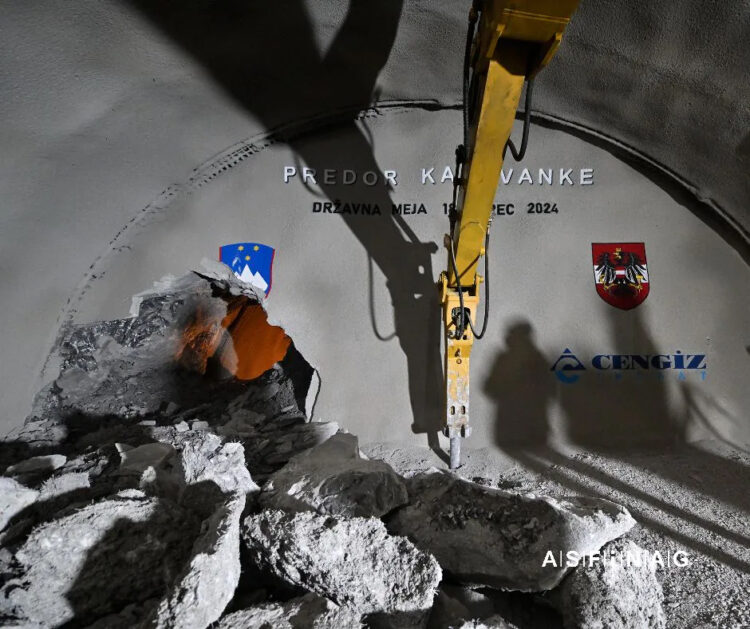 The Slovenian stretch of the second tube alongside the original tube for the Karavanke Tunnel is around 3.5km, while Austria has had to excavate 4.5km (image courtesy Asfinag/DARS)