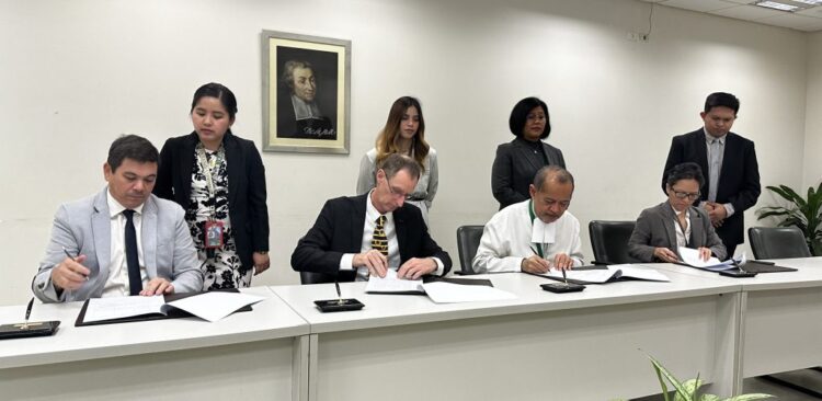Zeev Halber, Anyway’s chief executive (seated second from left): there must be a culture of shared responsibility for resilient infrastructure (image courtesy AnyWay Solutions)