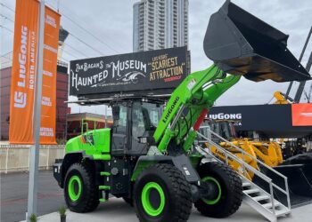 LiuGong’s 856H-E MAX wheeled loader on show at CONEXPO/CON-AGG 2023 is an example of the manufacturer’s wide range of LiuGong France is unveiling the Chinese off-highway equipment giant’s eye-catching BEV (battery-electric vehicle) capability (image Guy Woodford)