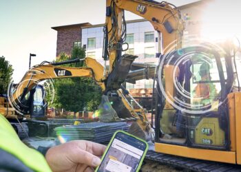 Bergerat Monnoyeur offers Caterpillar customers digital full fleet connectivity and services (image courtesy Bergerat Monnoyeur-Cat)