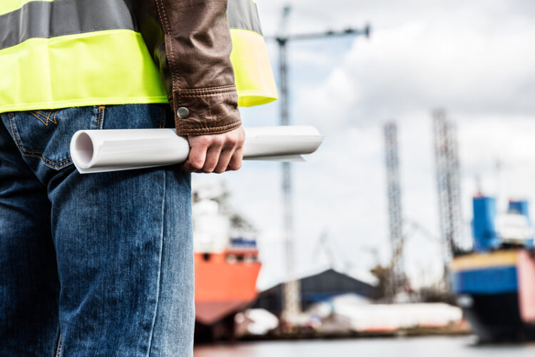 Ready to start work whenever on upgrading the small Iraq port of Faw and a major road connecting it with Turkey in the north (image © Michal Bednarek /Dreamstime)