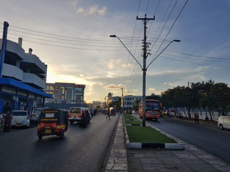 Plans are moving forward for the new highway linking Nairobi and Mombasa in Kenya – image courtesy of © Joshua Wanyama| Dreamstime.com