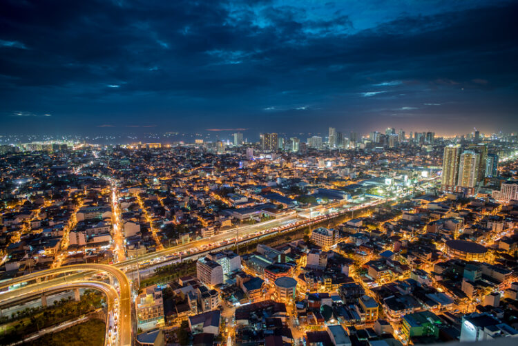 New road projects in the Philippines will help reduce congestion at peak periods – image courtesy of © Namhwi Kim| Dreamstime.com